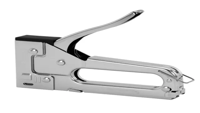 a heavy duty staple gun uses a .140