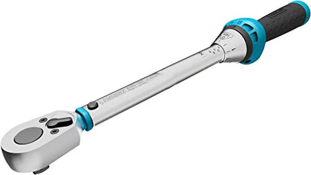 can you loosen bolts with a torque wrench
