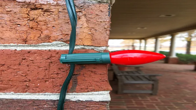 can you use a staple gun to hang christmas lights