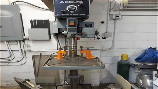 does delta dp350 drill press have a reset motor button