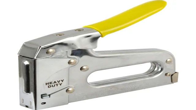 how do you load an arrow t50 staple gun