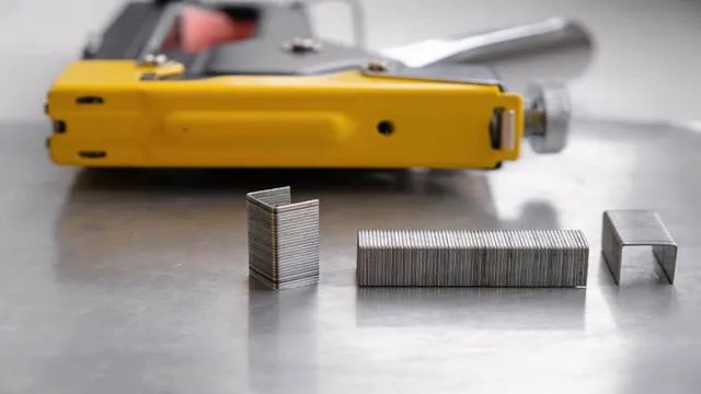 how do you measure staples for a staple gun