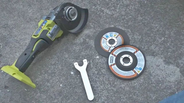 how to change disc on ryobi angle grinder