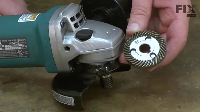how to change makita angle grinder disc