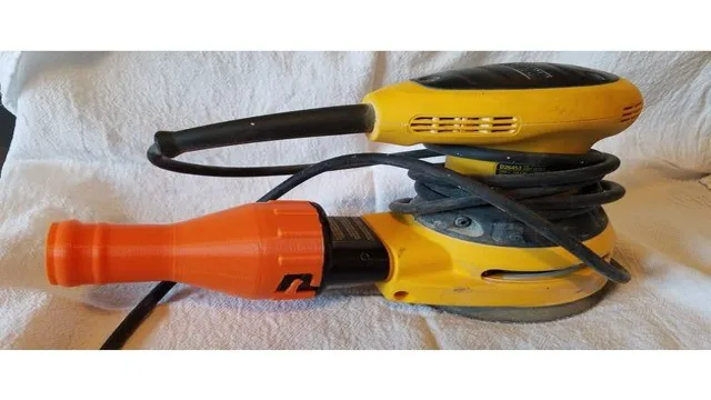 how to connect dewalt orbital sander to vacuum