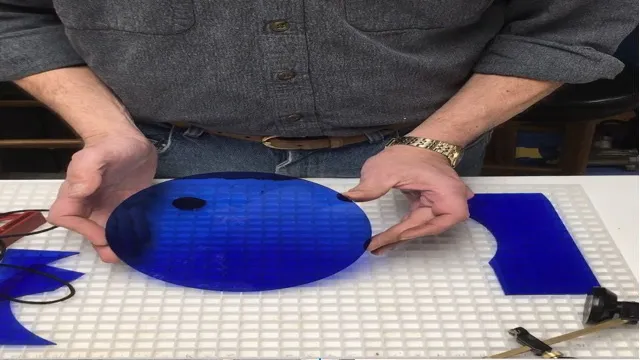 how to cut a circle in plexiglass by hand 1 how to cut a circle in plexiglass by hand