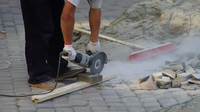 how to cut curves in pavers with angle grinder