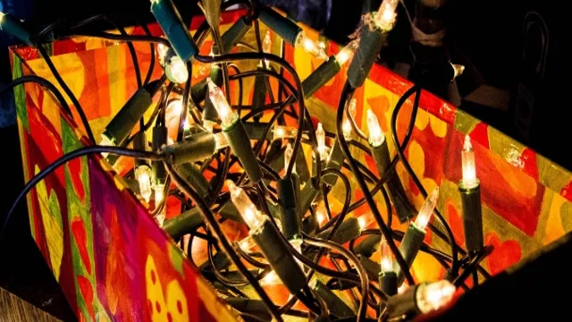 how to fix christmas lights with voltage tester