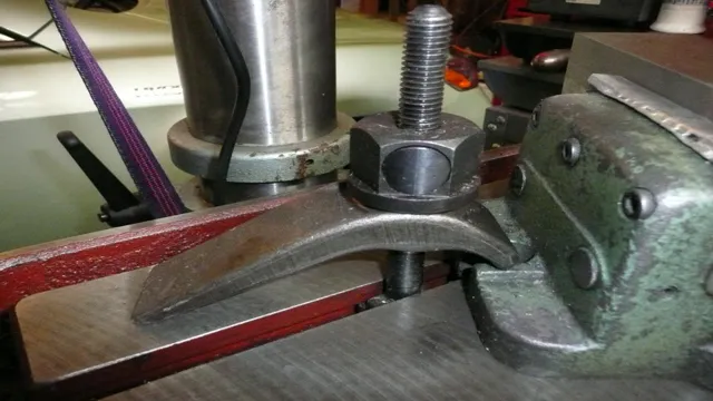 how to hold drill press vice on drill press