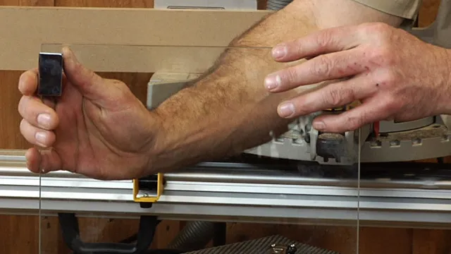 how to hold glass in cabinet door