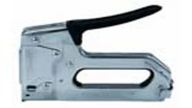 how to install staples in a staple gun