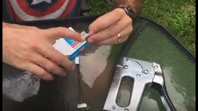 how to load a hyper tough light duty staple gun 1 how to load a hyper tough light duty staple gun