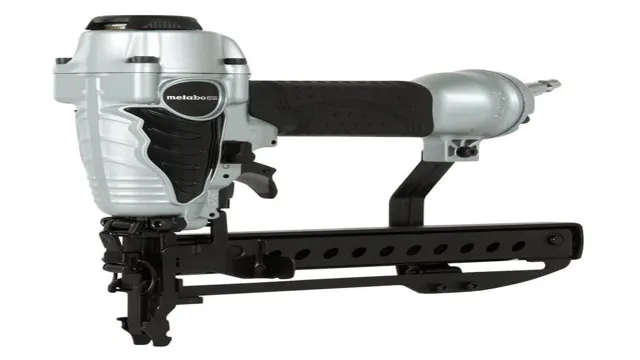 how to load a metabo hpt staple gun