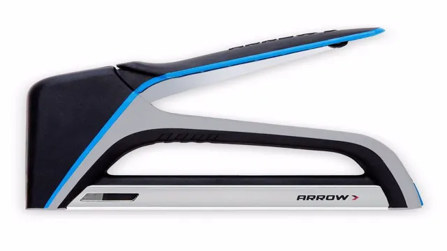 how to load an arrow jt21 staple gun