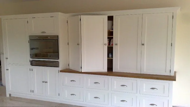 how to make bifold cabinet doors