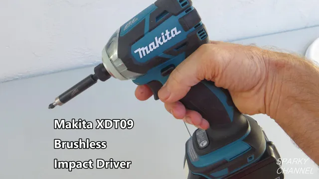 how to put drill bit in makita impact driver