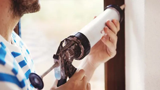 how to put sealant in a caulking gun 2