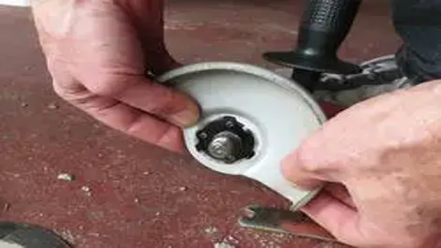 how to remove angle grinder wheel without tool
