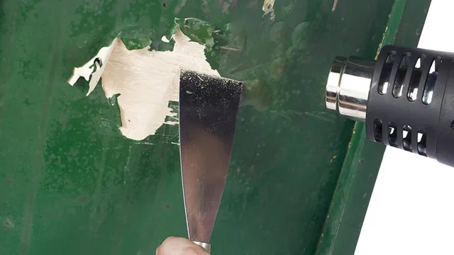 how to remove paint from wood with a heat gun