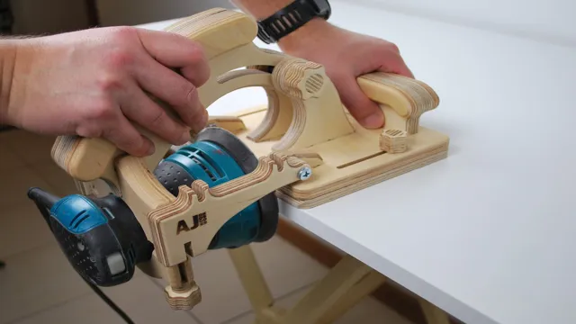 how to sand a table with an orbital sander