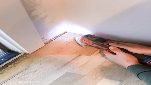 how to sand corners of wood