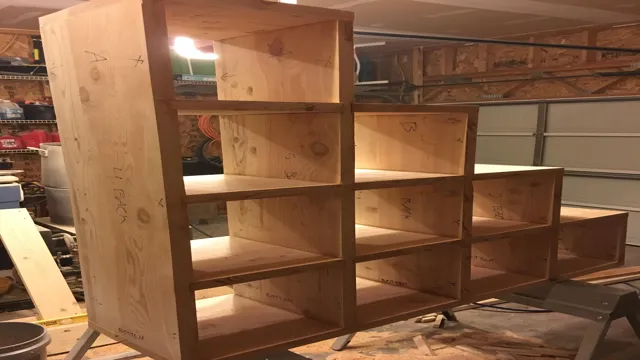 how to sand inside corners