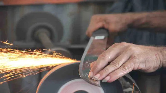 how to sharpen a machete with an angle grinder