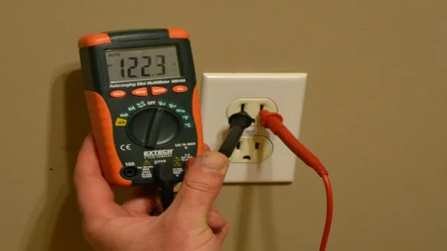 how to test an outlet with a voltage tester