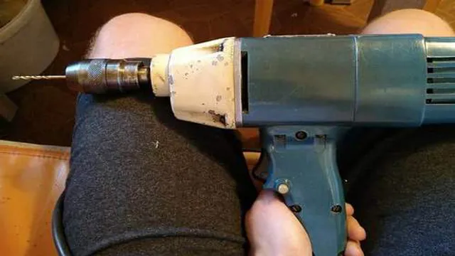 how to tighten cordless drill