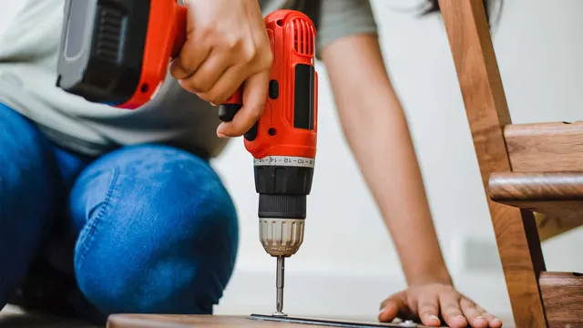how to use a cordless drill video