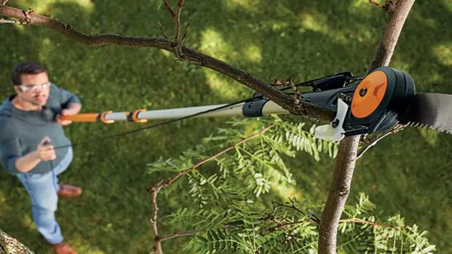 how to use a fiskars pole saw