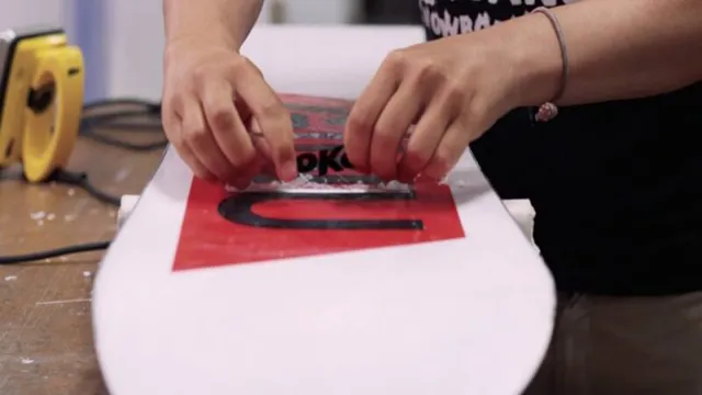 how to wax a snowboard with a heat gun