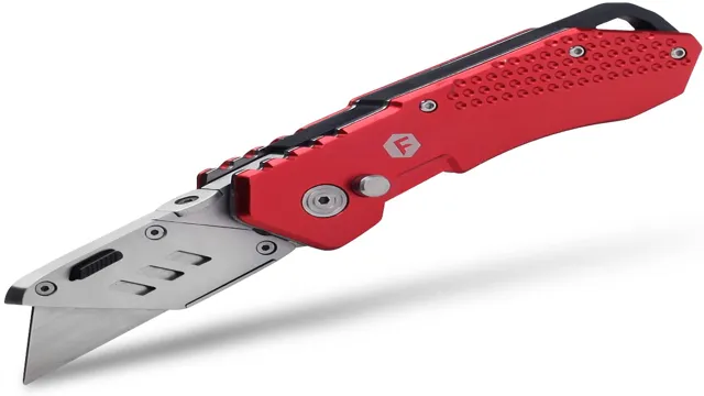 what does a utility knife do