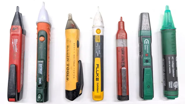 what does a voltage tester look like 1 what does a voltage tester look like