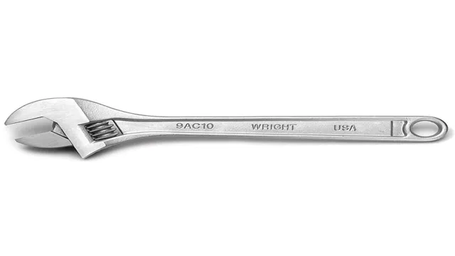 what does an adjustable wrench look like
