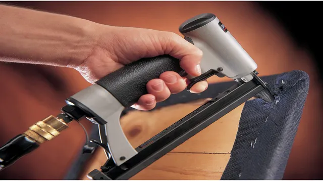 what is the best upholstery staple gun