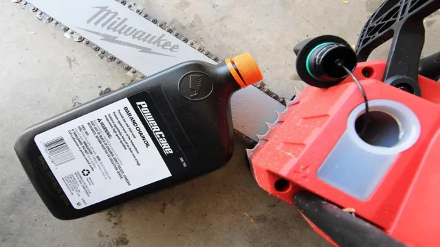 what kind of oil for milwaukee pole saw
