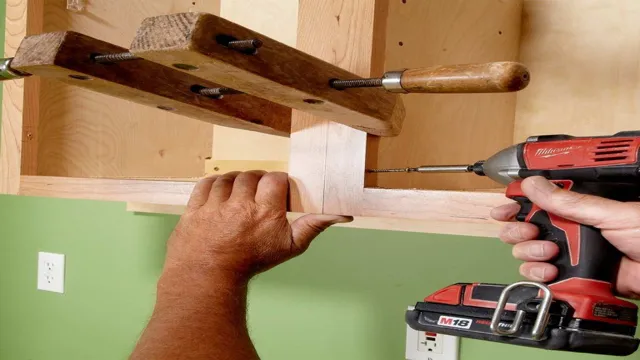 what kind of screws to join cabinets together