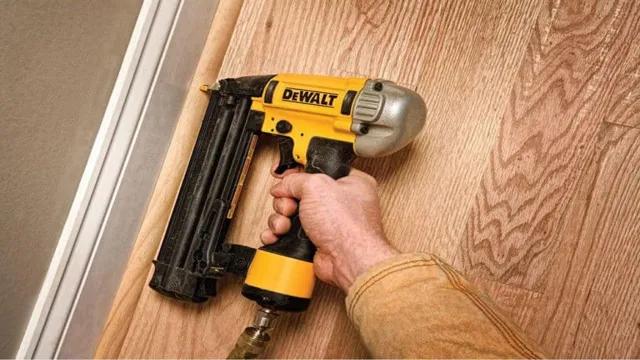 what size nails for shoe molding