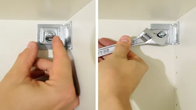 what size screws to hang cabinets