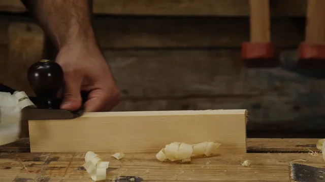 where should a vice be placed on a workbench