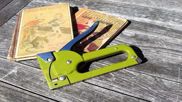 who invented the staple gun